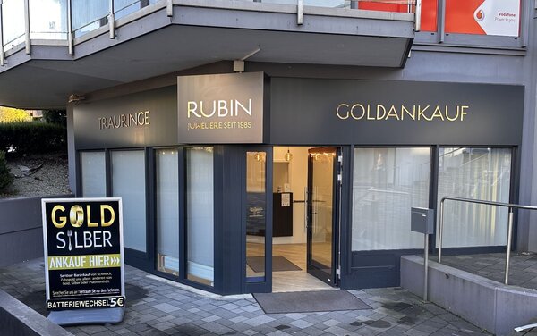 Bild vergr&ouml;&szlig;ern: Vorne