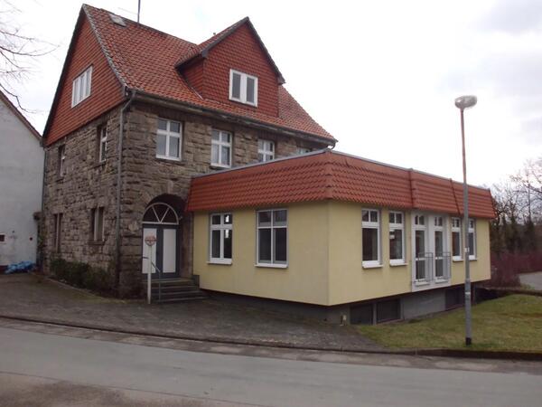 Bild vergrößern: Foto vom Dorfgemeinschaftshaus in Helmscheid
