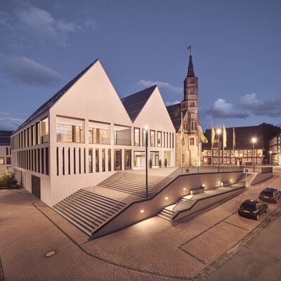 Bild vergrößern: Rathaus
